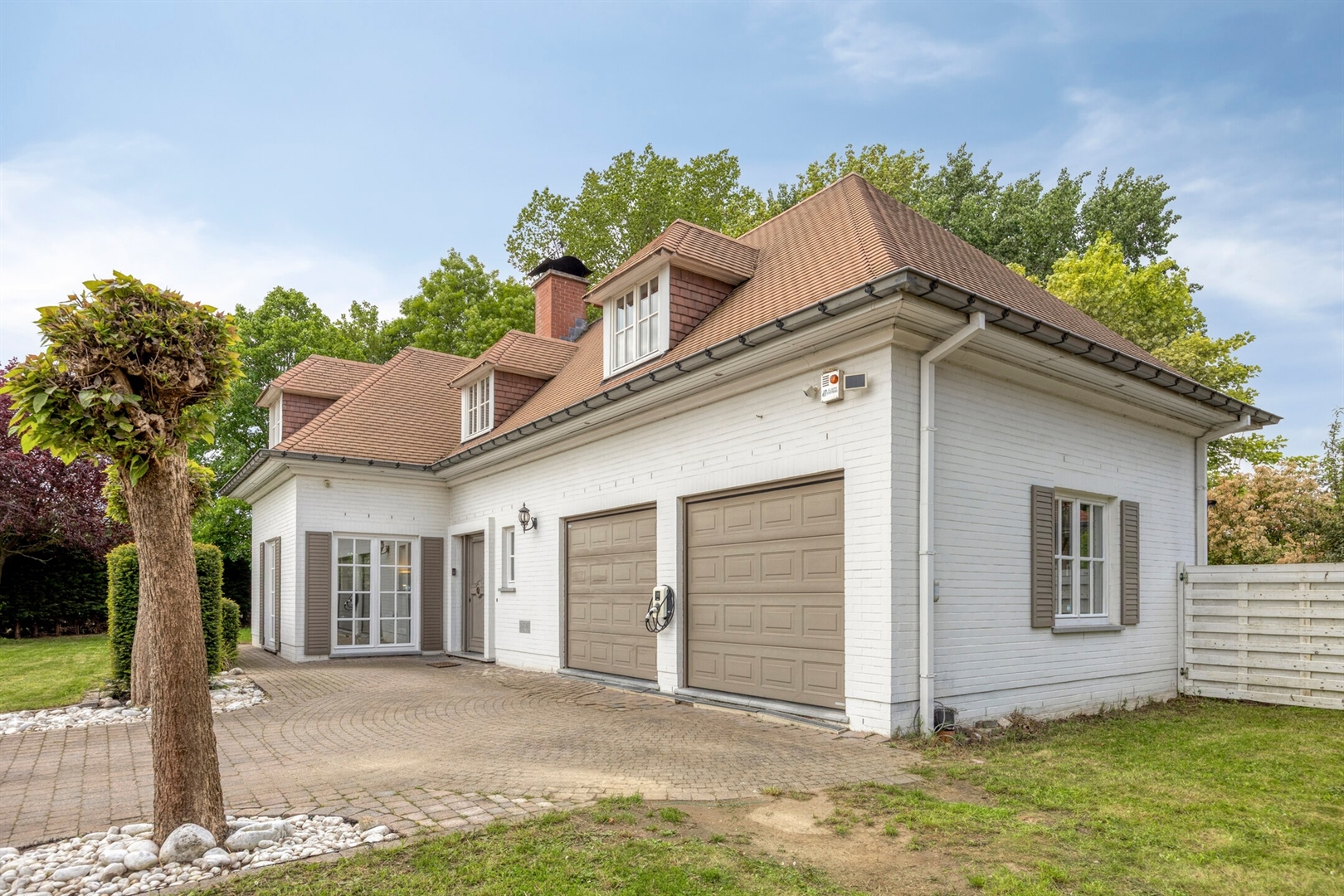 villa - photo 2