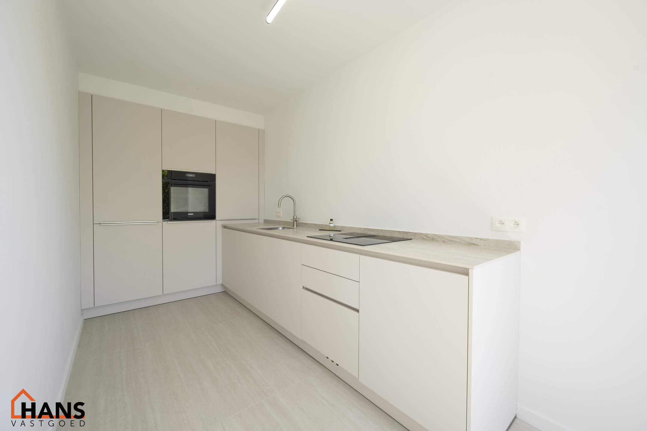 Gerenoveerd appartement - foto 3