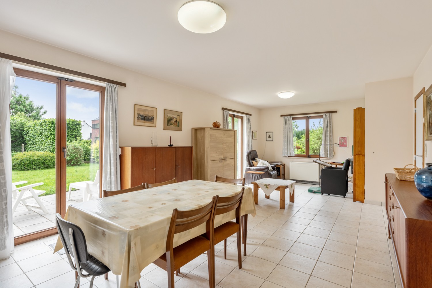 Goed en rustig gelegen woning met 2 slaapkamers, een garage en een tuin te Kessel-Lo! - foto 4