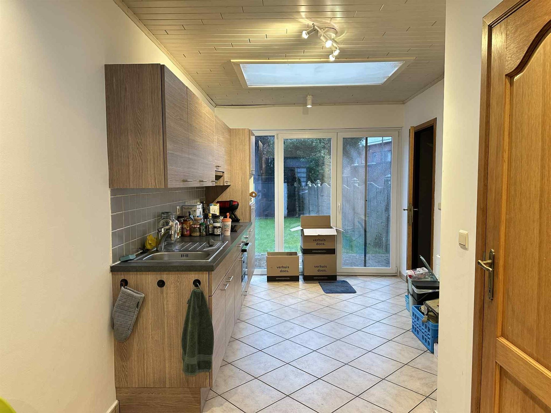 Rijwoning met 3 slaapkamers en ZW tuin. - foto 5