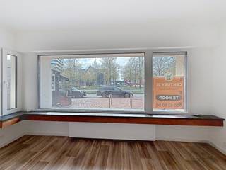 Dit appartement is gelegen op een zeer centrale ligging, overkant treinstation en tramstation, vlak aan allerlei winkels, horeca,...