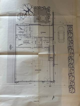 Discrete verkoop - Voor meer informatie gelieve contact op te nemen met Apers Taghnee via taghnee@kmovastgoed.be of via 0475 42 89 58. Dit...