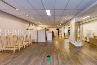 Commercial for sale in Bruges