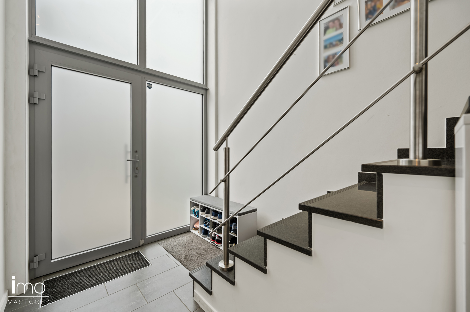 Ruime instapklare woning nabij het centrum van Putte - foto 2
