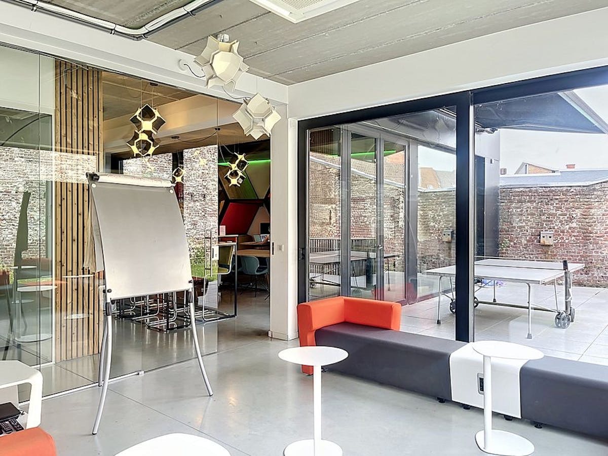 Office building (552 m²) for rent at a prime location in Ghent Dampoort - photo 5