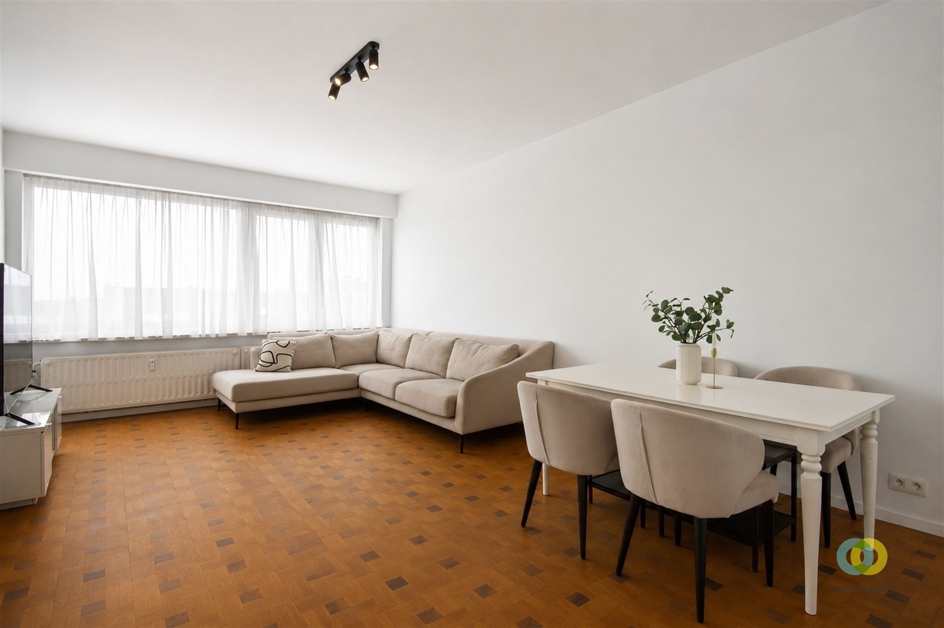 Appartement met twee slaapkamers - foto 4