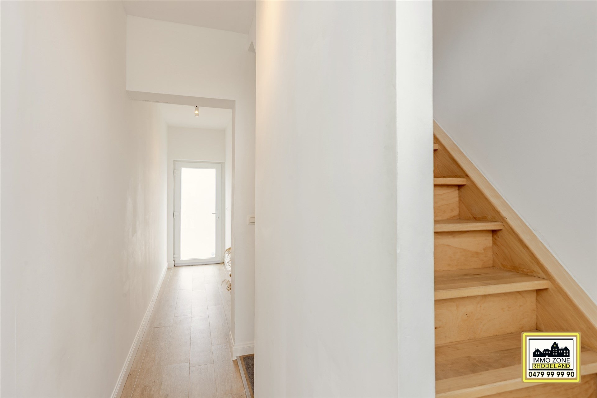 Prachtige woning met 3 slpks, 2 bdks en zonnige tuin - foto 3