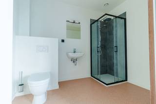 Are you looking for an investment opportunity or student accommodation for your children who are studying?Excellent Location:Located at Jan...