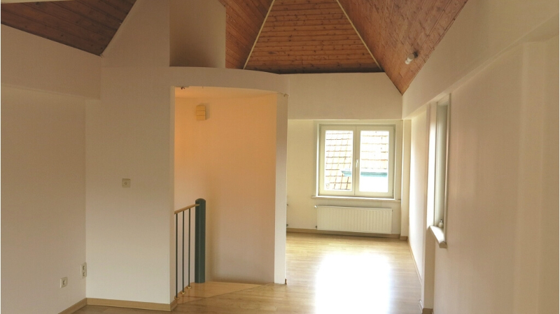 Vernieuwde 3-slaapkamerwoning te huur in het centrum van Brugge - foto 5