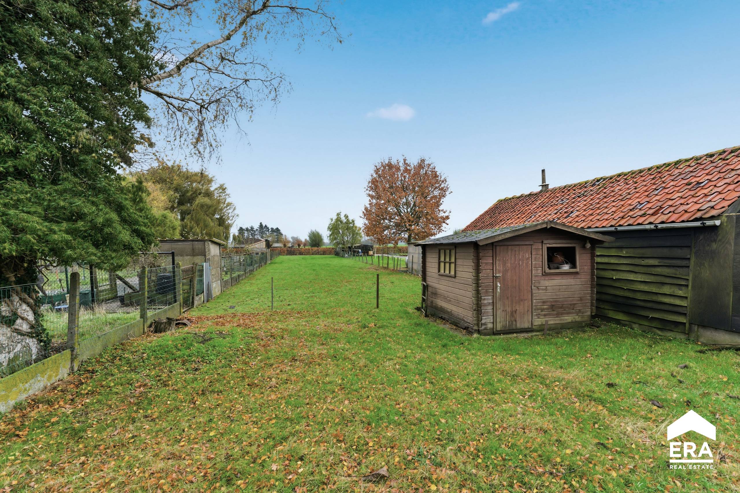 Woning met 3 slpk, tuin en garage op ruim perceel - foto 5