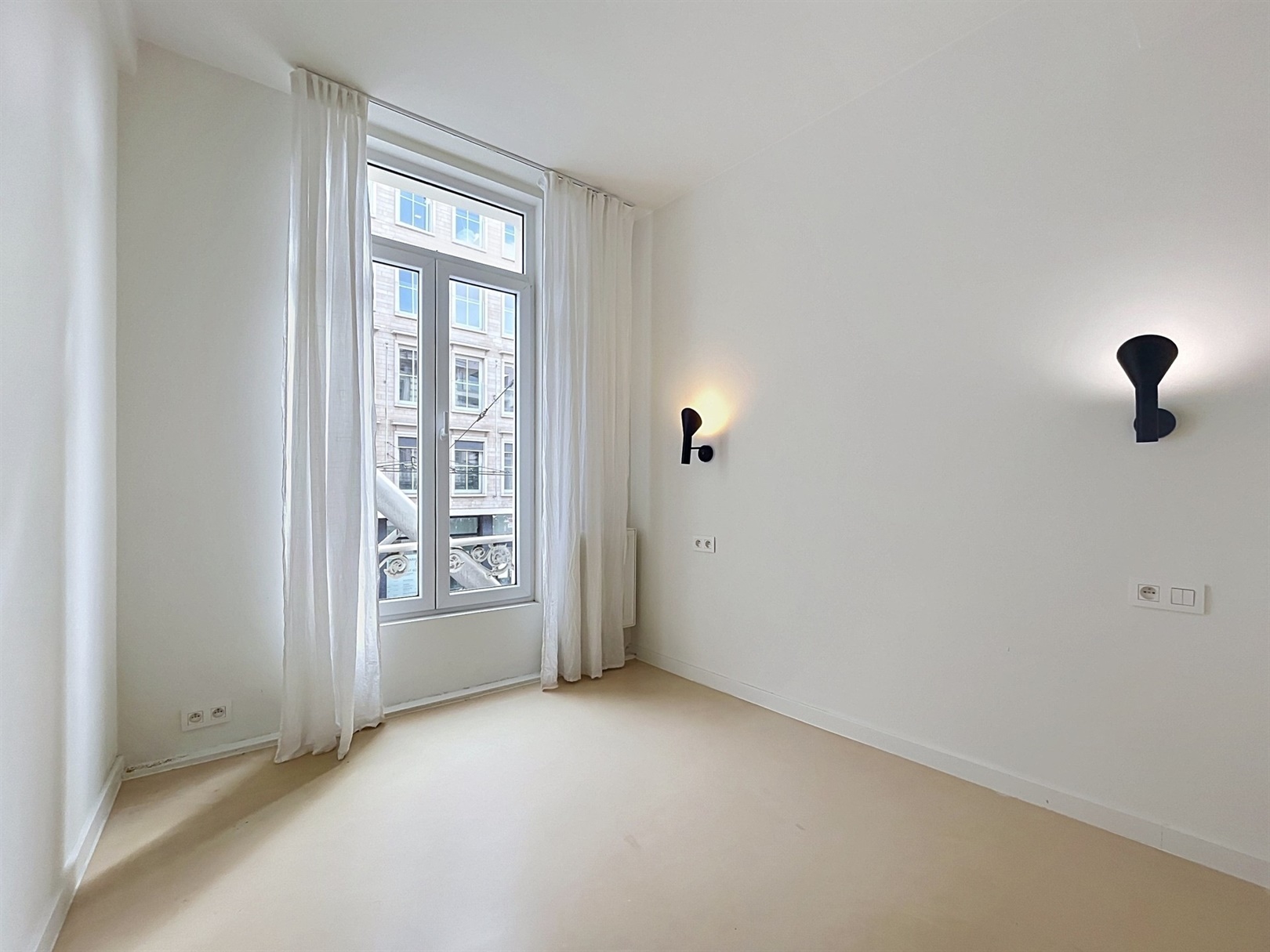 Charmant tweeslaapkamerappartement in hartje Gent! - foto 2