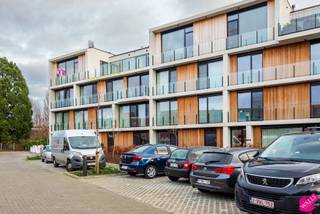 Ondergrondse autostaanplaatsen te koop binnen het project Prosper Park.Prijzen vanaf 20.000 euro exclusief aankoopkosten. Per direct beschikbaar,...