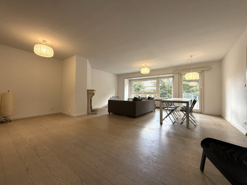 Ruim 3-slaapkamerappartement met groot terras en groen zicht op het Citadelpark - photo 4