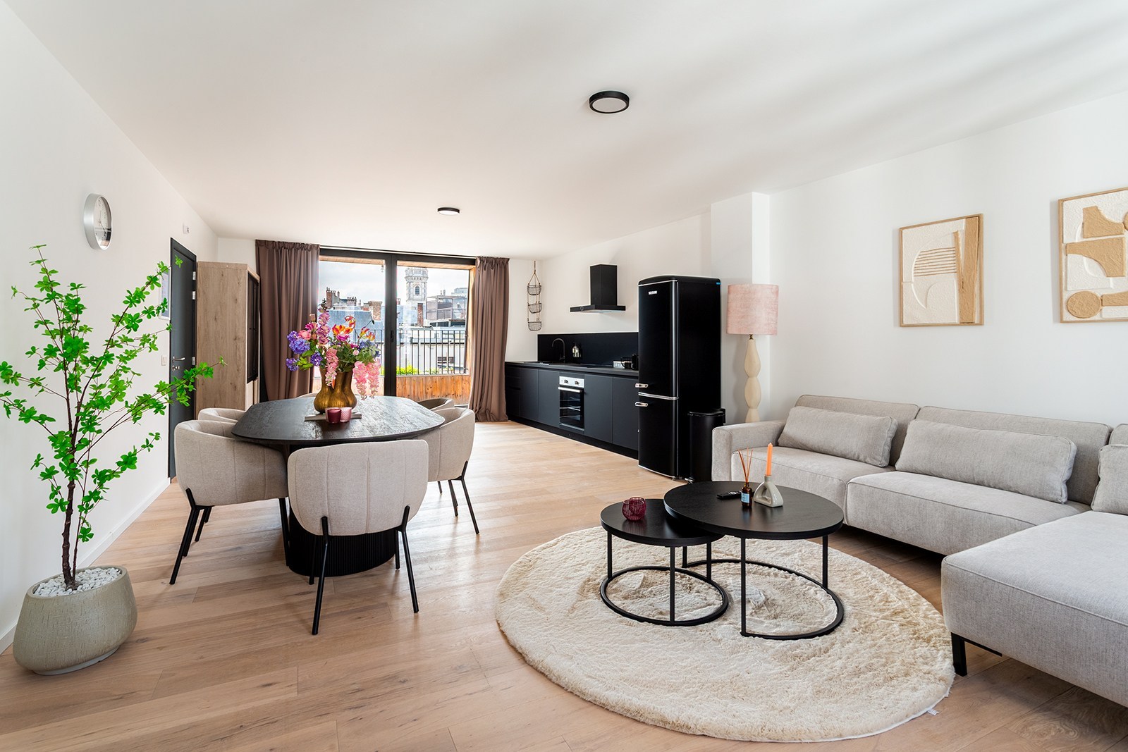 Apartment for sale in Antwerp with 2 bedrooms - photo 1