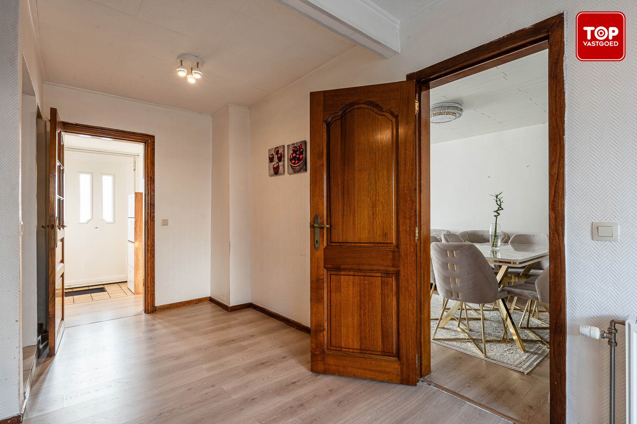 Goed onderhouden woning met 3 slaapkamers - foto 2