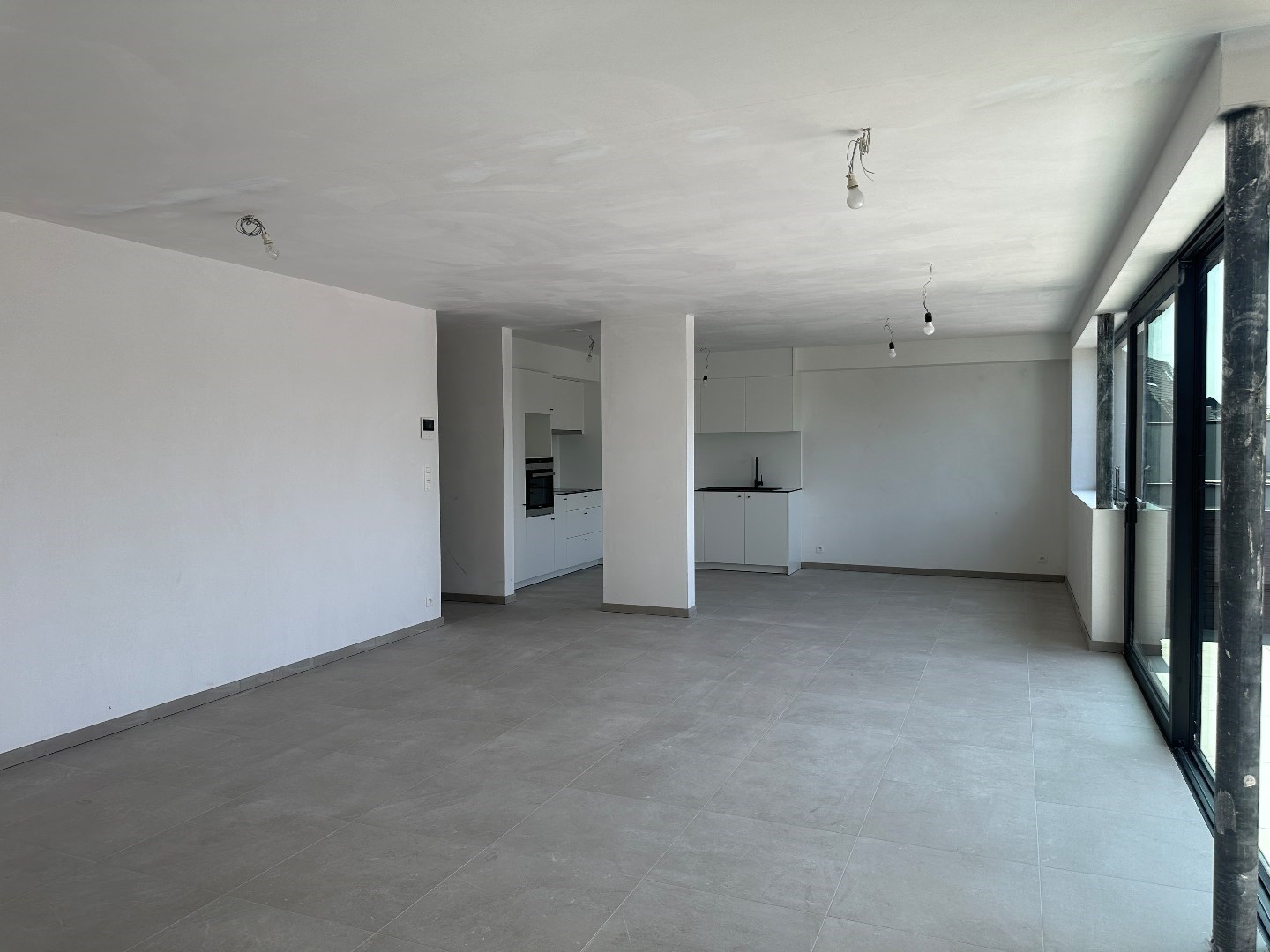 Luxe nieuwbouwappartement op eerste verdieping in centrum Sleidinge - foto 2
