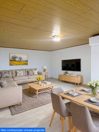 ID6624746: Vernieuwd appartement op de 3de verdieping met lift,1 slaapkamer en uitpandige garage (incl.fietsenberging).Gelegen in hartje Leopoldsburg met mooi zicht op het groene plein. Ook interessant opbrengsteigendom voor jong en oud. Onmiddellijk verhuurbaar.