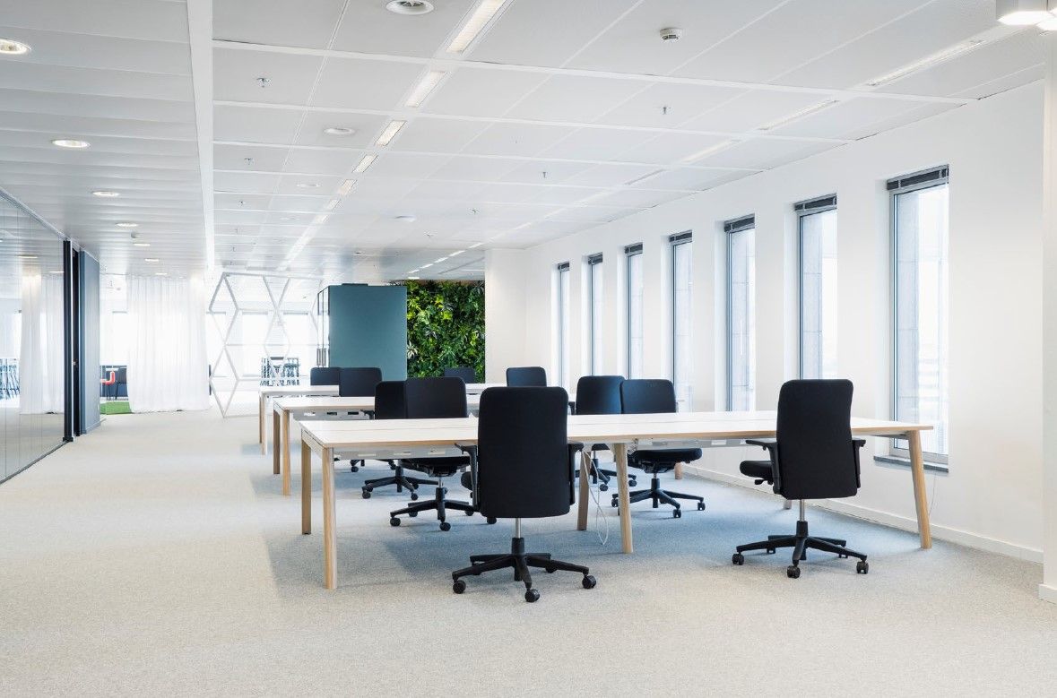 1.081 m² instapklare kantoren op absolute toplocatie vlakbij centrum Gent - foto 2