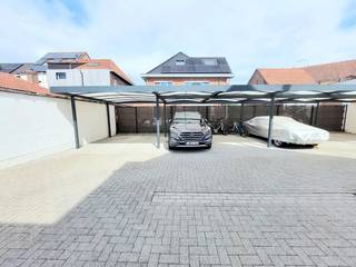 Garage à louer à Oostkamp