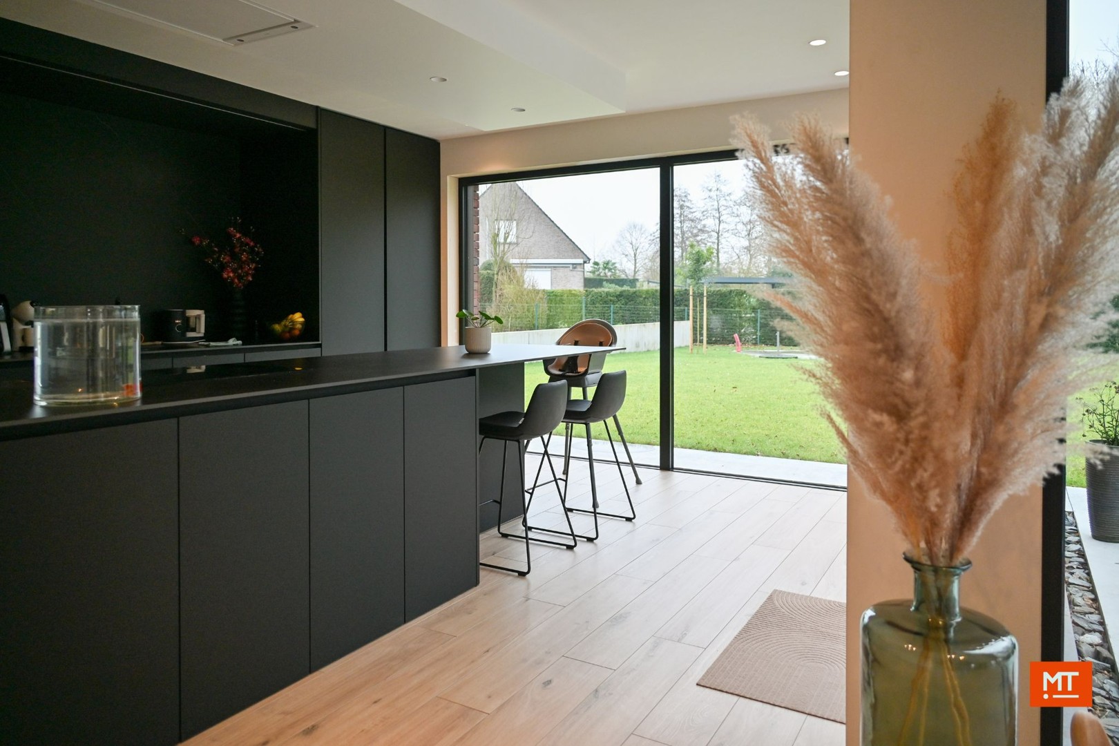Nieuwbouwvilla met 3/4 slaapkamers, garage en tuin op een perceel van 1.776 m² - foto 4