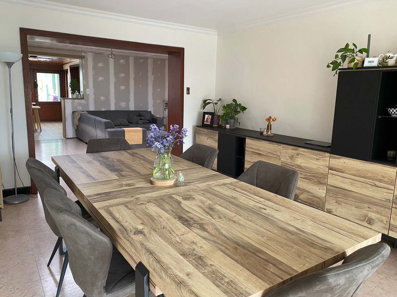 Rustig gelegen woning op 363 m² met 3 slaapkamers en garage. - foto 4