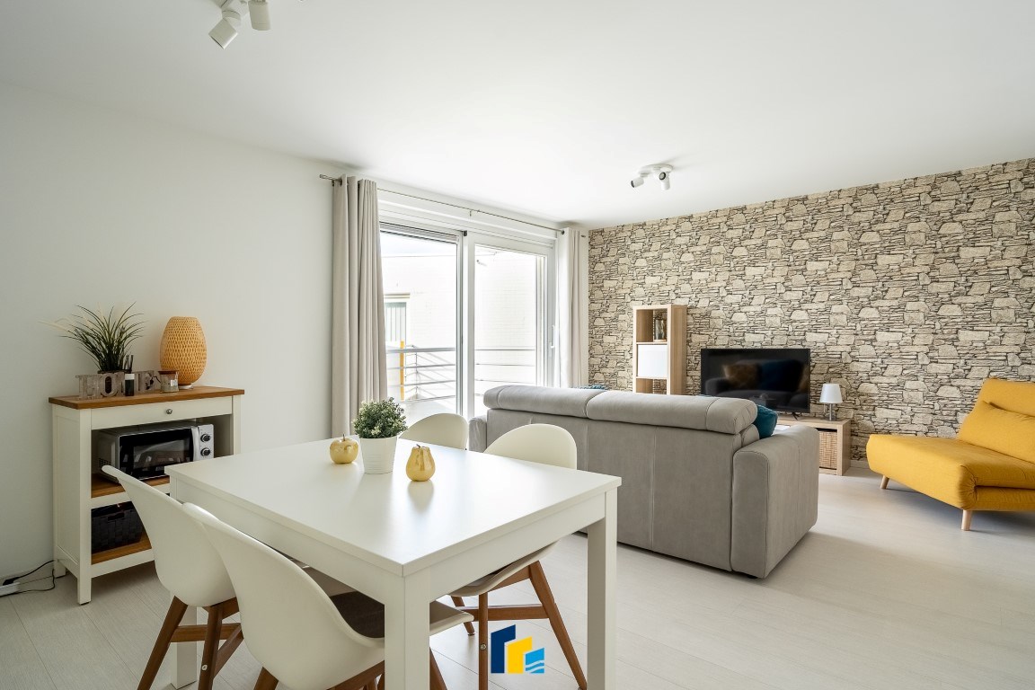 Stijlvolle studio met balkon in rustige setting - foto 4