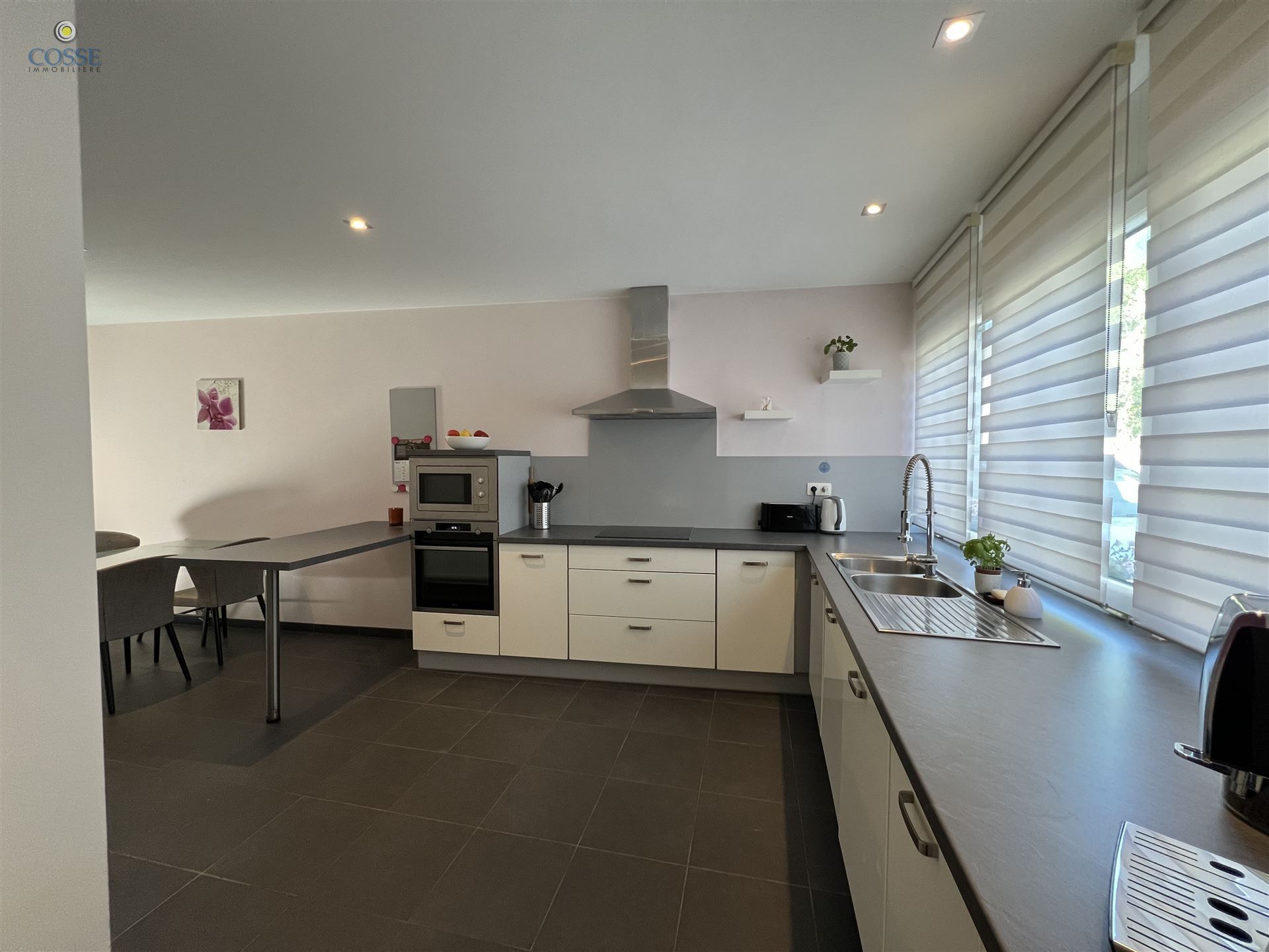 House - photo 4