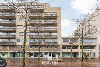 Interesse? Meer informatie op www.SWEVERS.be. - Volledig gerenoveerd en instapklaar appartement van 84 m² op de eerste verdieping in het centrum...