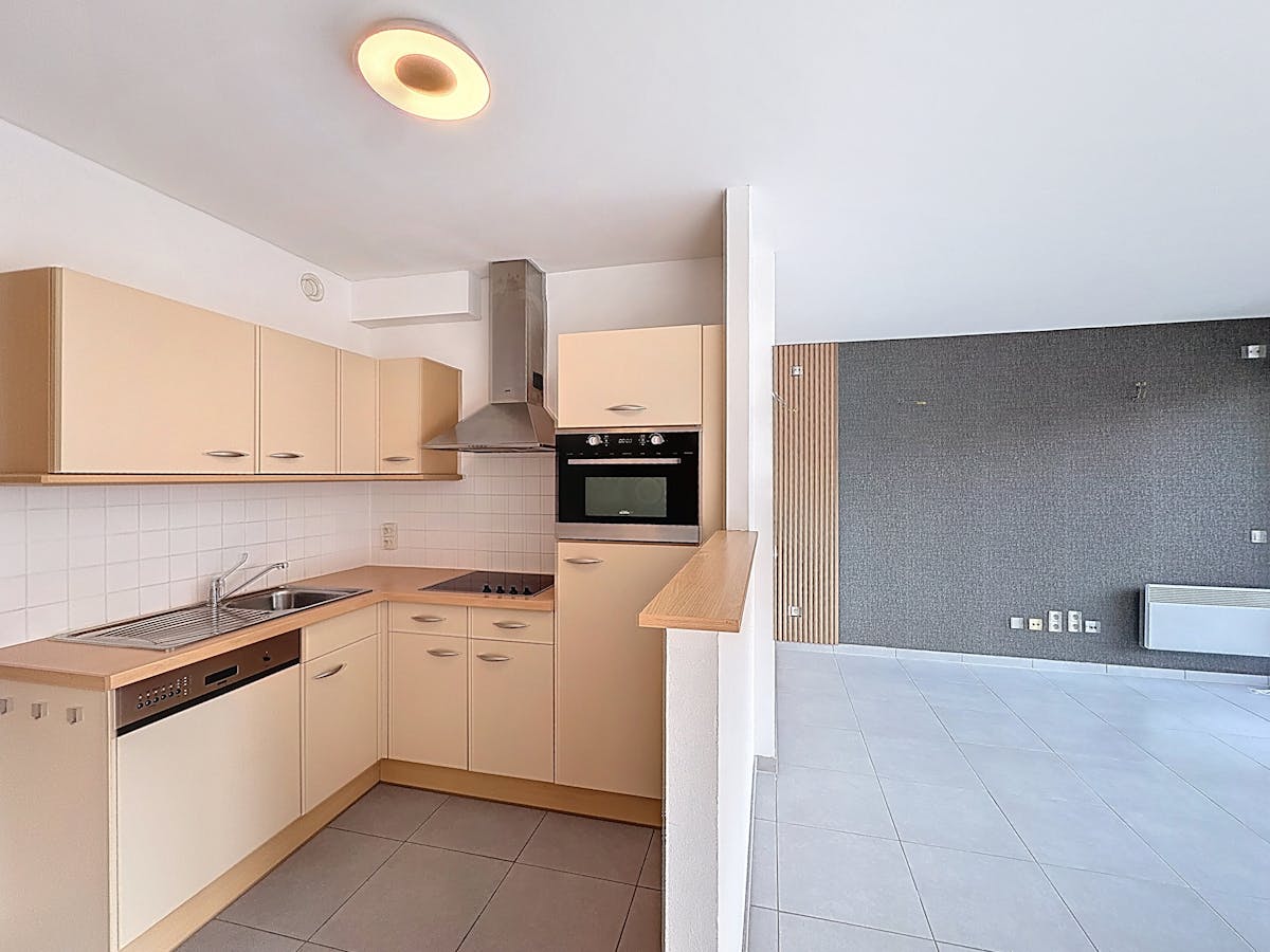 Instapklaar en recent 2-slaapkamer appartement te huur - foto 5