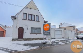 HAALTERT - Deze open eengezinswoning is centraal gelegen in Haaltert. Naar ligging toe bevinden zich alle voorzieningen zoals scholen,...