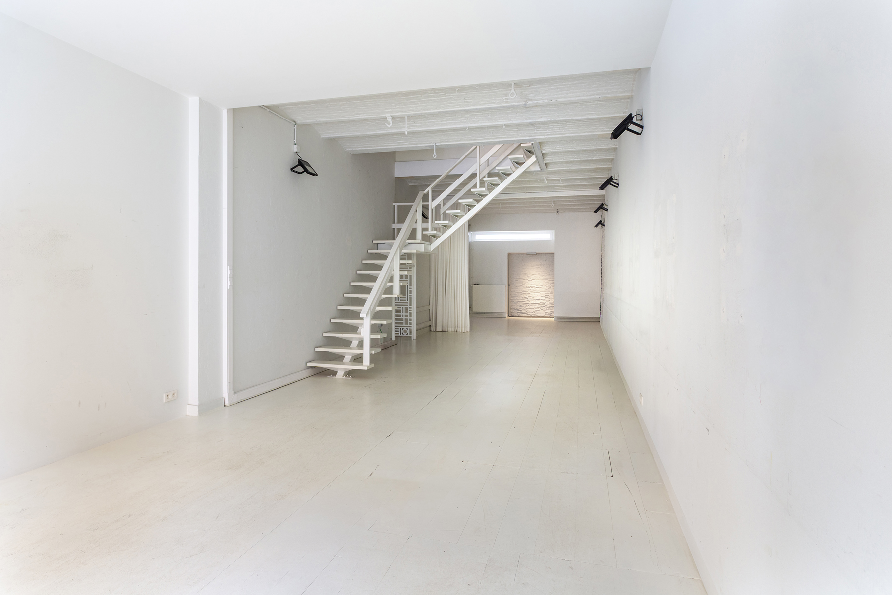 Unieke handelsruimte op toplocatie!  - foto 3