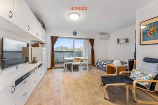 Wij stellen u graag deze studio voor, gelegen in de Fonteinstraat 133 in een verzorgde residentie op een centrale ligging in Leuven. U komt binnen...