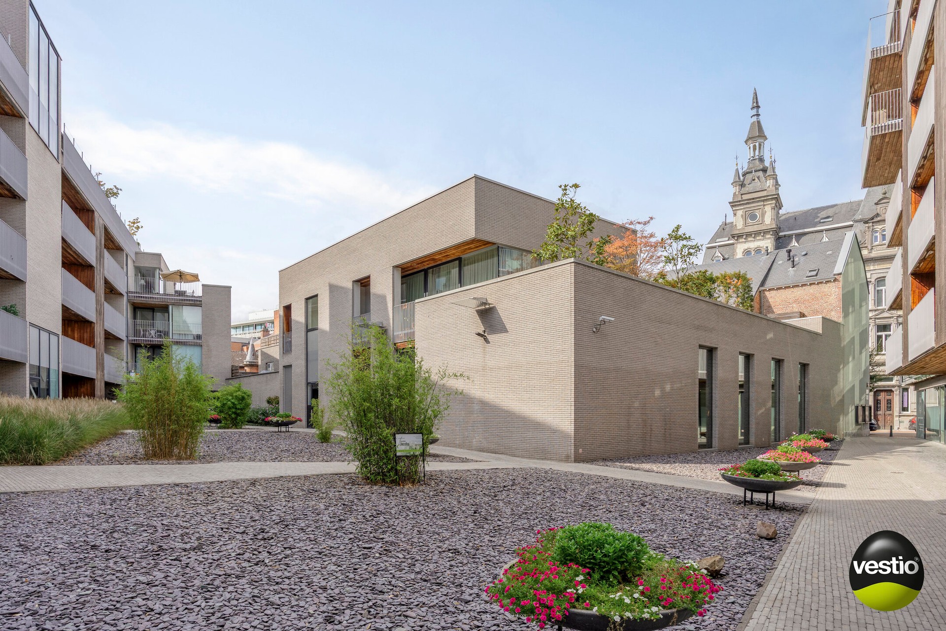 2 slaapkamer appartement met prachtig terras op het binnengebied van het prestigieuze woonproject "De Eenhoorn". - photo 4