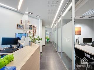 PLUSPUNTEN: + bruikbare vloeroppervlakte: 137 m²+ 5 kantoorruimtes+ 1 vergaderruimte+ representatief en instapklaar+ goede bereikbaarheid+ gratis...