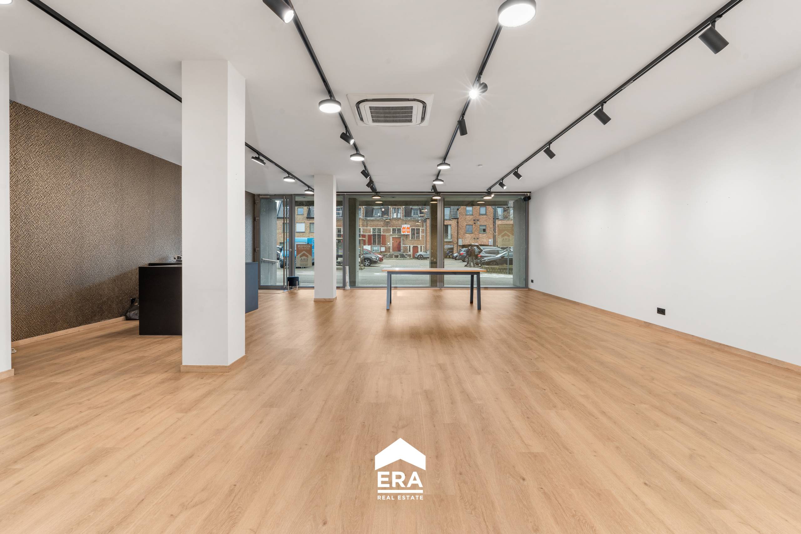 Commercial for rent in Veldegem - photo 5