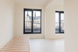 Op zoek naar een modern en comfortabel studentenkot in het centrum van Mechelen? Dit net volledig gerenoveerd studentengebouw gelegen...