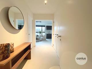 <p><span> </span></p><p><span>Wonen in Tuin der Broeders?</span></p><p><span>Is kiezen voor de meest centrale ligging in hartje Sint-Truiden. </span></p><p><span>Door de succesvolle verkoop van fase 1 (60% verkocht – werken reeds gestart), nu ook verkoop fase 2.</span></p><p><span> </span></p><p><span>Tuin der Broeders is een project waar twee werelden elkaar ontmoeten. Zo kan men op de site genieten van de stilte in een oase van groen. Dit in combinatie met het bruisende stadsleven dat lonkt om de hoek. De site straalt authenticiteit &amp; kwaliteit uit. Dit alles met het oog op duurzame stadsontwikkeling. </span></p><p><span> </span></p><p><span>Ontdek de verschillende types van appartementen met één slaapkamer in Tuin der Broeders en dit vanaf € 250.000 euro excl. kosten.</span></p><p><span> </span></p><p><span>Troeven: </span></p><p><span>- Afwerking naar eigen smaak</span></p><p><span>- Een nieuwe site in een groene omgeving</span></p><p><span>- Divers aanbod aan BEN appartementen</span></p><p><span>- Inpandige terrassen die een prachtige verlenging van uw leefruimte vormen</span></p><p><span>- Parkeergelegenheid op dit site door aanwezigheid van een ondergrondse auto- en fietsparking. </span></p><p><span>- Mogelijkheid om te genieten van 6% btw, nu ook voor investeerders (*indien men aan de voorwaarden voldoet).</span></p><p><span> </span></p><p><span>Nieuwsgierig naar dit project? </span></p><p><span>Kom kennismaken en ontdek het volledige aanbod van Tuin der Broeders?</span></p><p><span>Contacteer uw lokale makelaar, Canius Real Estate via telefoon 011 74 12 36 of via mail <span>info@canius.be</span></span><span> en maak een afspraak in ons kantoor nabij de site.</span></p><p><span> </span></p><p><span>*Deze gegevens zijn louter ter informatieve titel. De vermelde oppervlaktes zijn slechts indicatie. Canius Real Estate kan niet verantwoordelijk gesteld worden voor de juistheid van de aan haar verstrekte gegevens. </span></p><p><span> </span></p><p><span> </span></p>