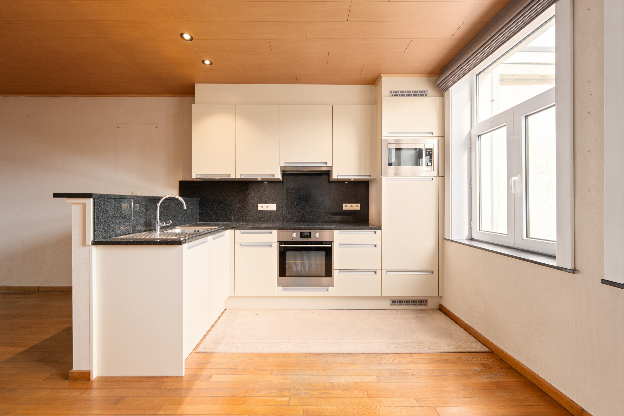 Ruim appartement met 3 slaapkamers te koop in Blankenberge - foto 5