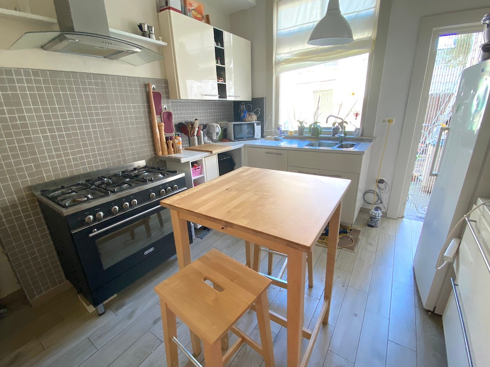ZWANKENDAMME: RUIME, TE MODERNISEREN WONING MET ZONNIG TERRAS - foto 5