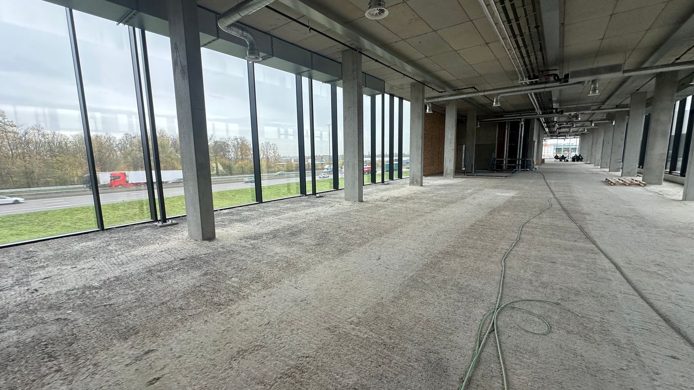 High-end kantoorruimtes te huur met visibiliteit langs de E17 - foto 2