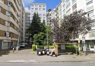 Located in Etterbeek (1040 Brussels), in the immediate vicinity of Schuman and the European Quarter, this office space of approximately 250 m²...
