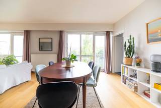 1000 Brussel (Filips de Goede 24/28 - 4.13) - Gelegen in het hart van de Europese wijk, mooie duplex met 2 slaapkamers op een steenworp afstand van...