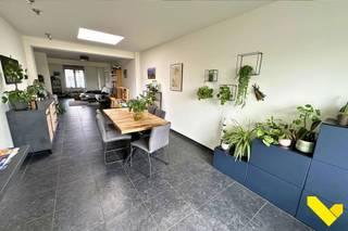 Prachtige gezinswoning nabij het centrum van WesterloBent u op zoek naar een instapklare gezinswoning met comfort, ruimte en een mooie tuin? Dan bent...