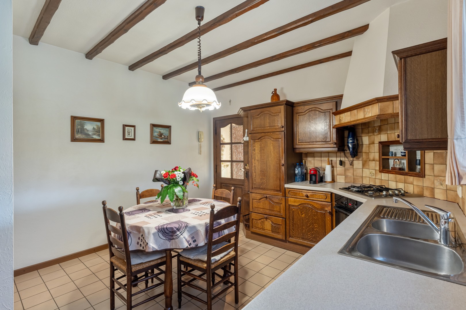 Te renoveren woning met enorm potentieel in de rustige Leliestraat – Houthalen-Oost - foto 4