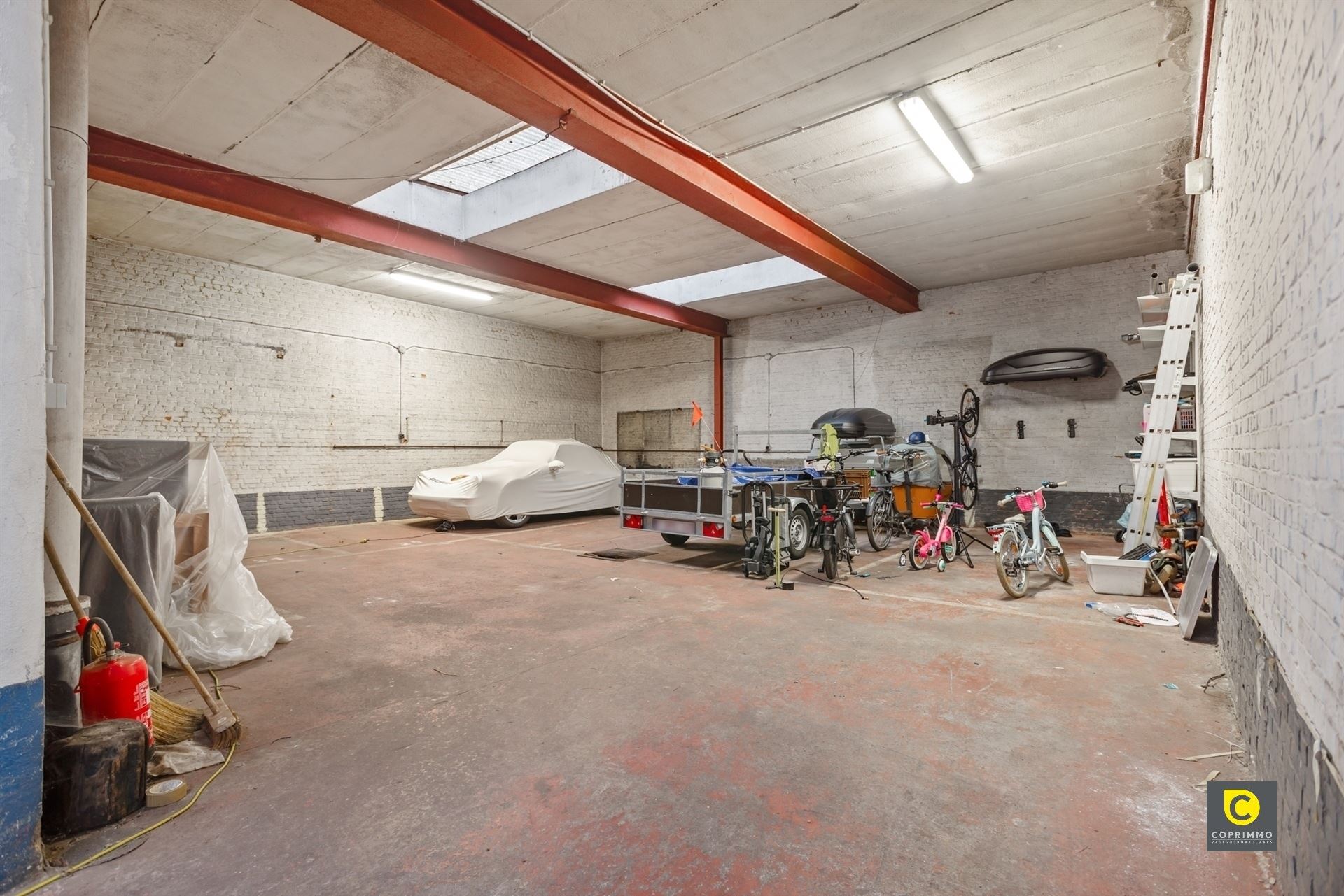 Unieke woning met 450 m² magazijn &amp; showroom - foto 5