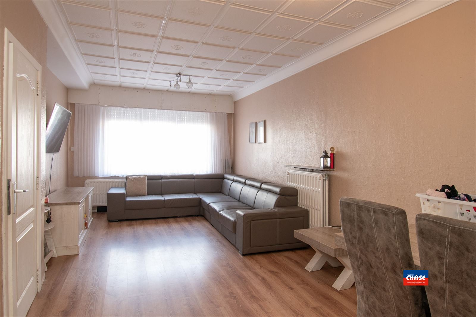 Te renoveren rijwoning met 4 à 5 slaapkamers - foto 2