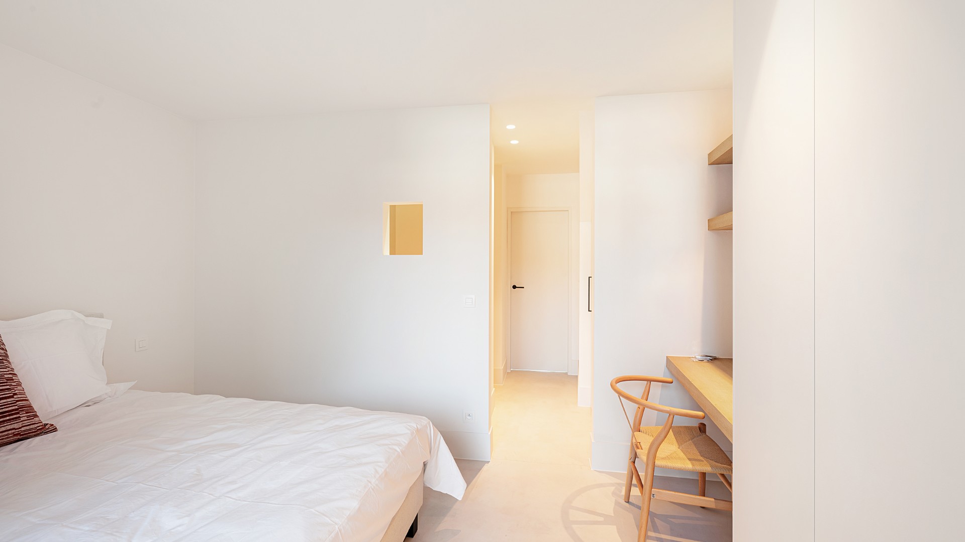Une maison bel étage neuve et élégante, à l'architecture moderne, offrant 4 chambres à coucher et une terrasse ensoleillée exposée plein sud, situé le long du Graaf Jansdijk à Knokke-Heist. - photo 5