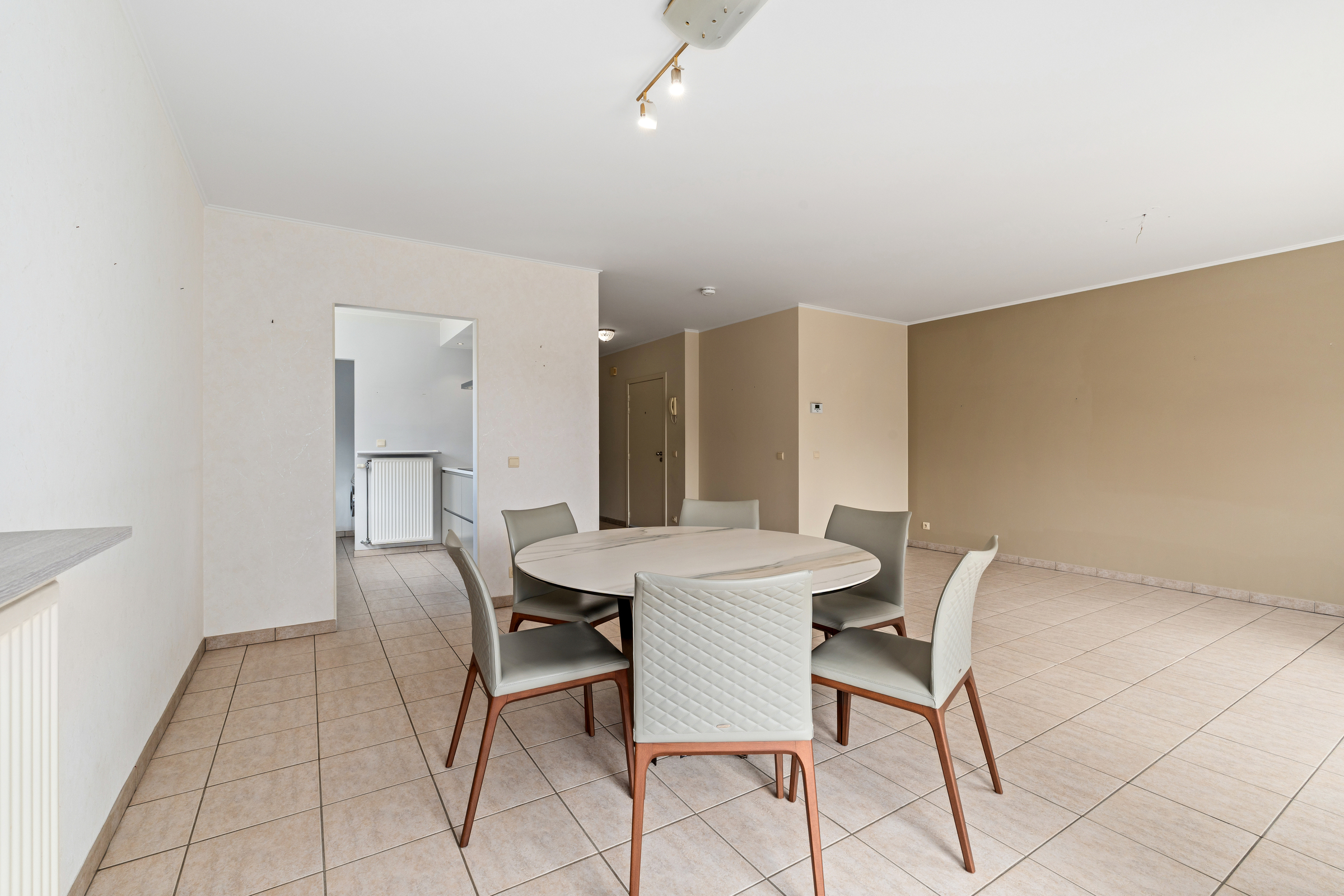 Appartement à vendre à Beveren-Kruibeke-Zwijndrecht avec 3 chambres - photo 5