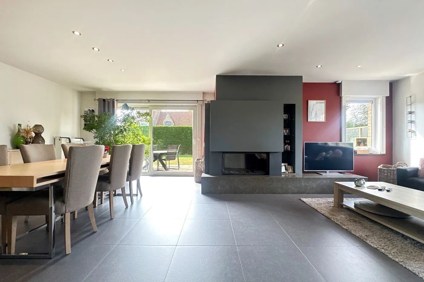 Instapklare woning met landbouwgrond in Assebroek - foto 5