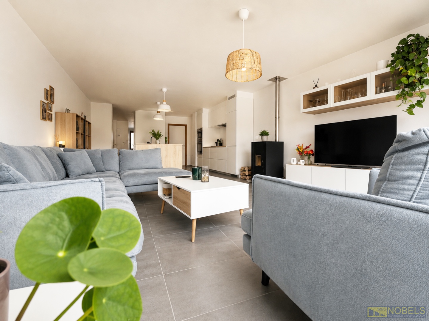 Te koop, stijlvol gerenoveerde ruime woning met zonnige tuin op centrale ligging te Oudenaarde - foto 4